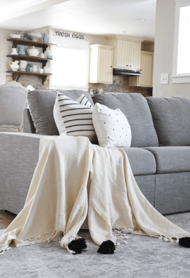 Need Home Makeover in a Budget Here's Simple Accessories Tips that can Make Your Home Look Amazing!