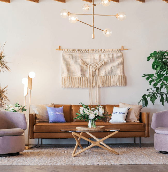 Are You Looking for Luxury Furniture Store in Kirti Nagar