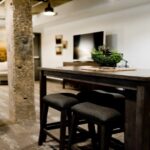 Latest Trends in Dining Room Furniture with a Traditional Twist to Welcome Guests