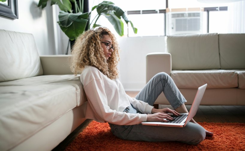 Choose High-End Furniture Online for your New Destination Home